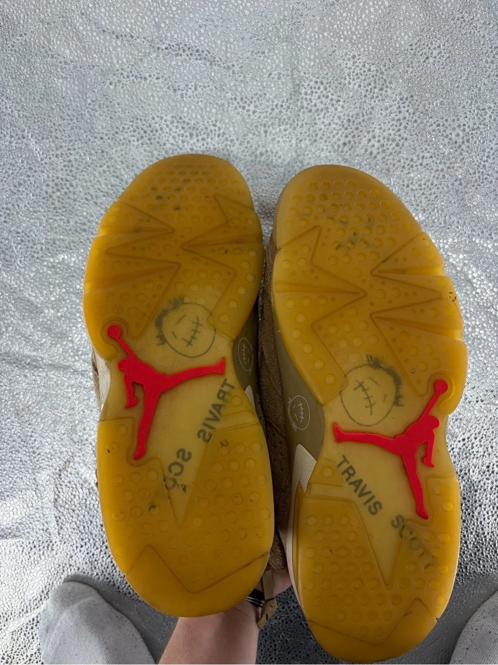 Travis Scott Jordan 6 British Khaki